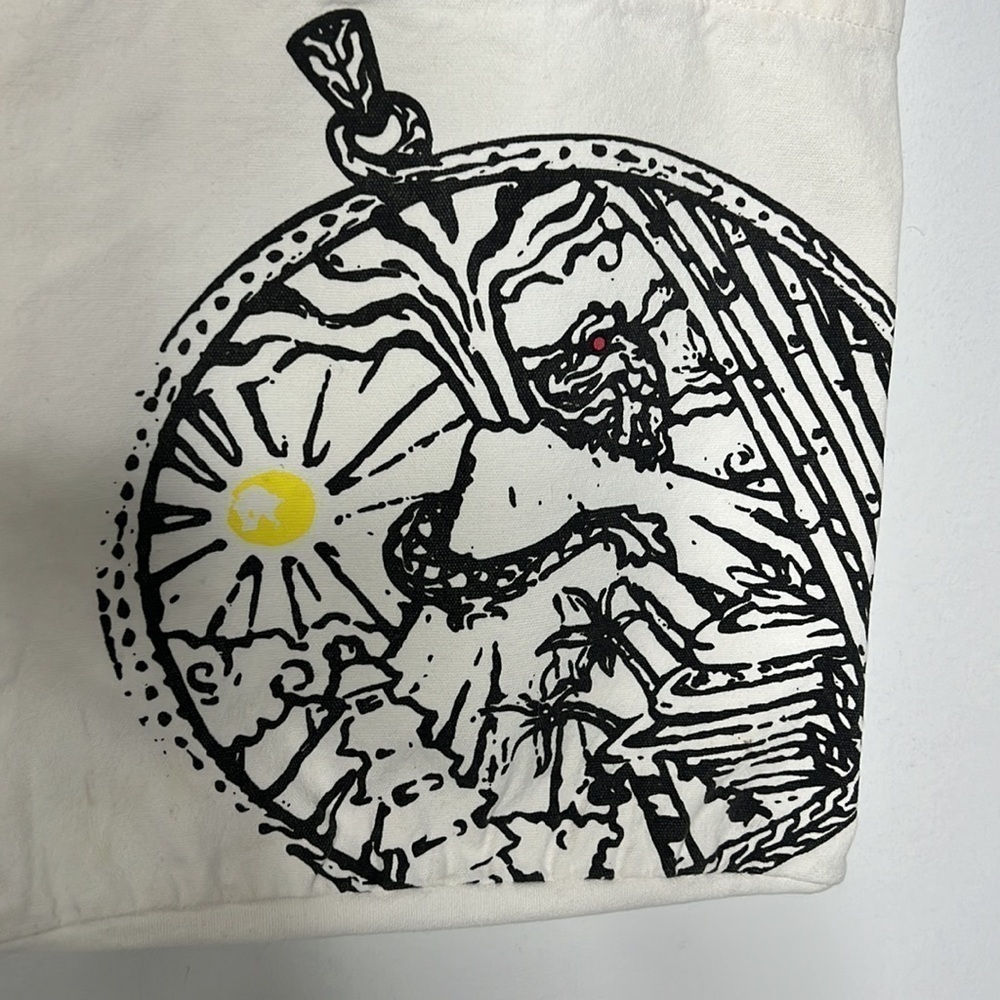 John Hardy white and black canvas tote bag - Picture 2 of 4